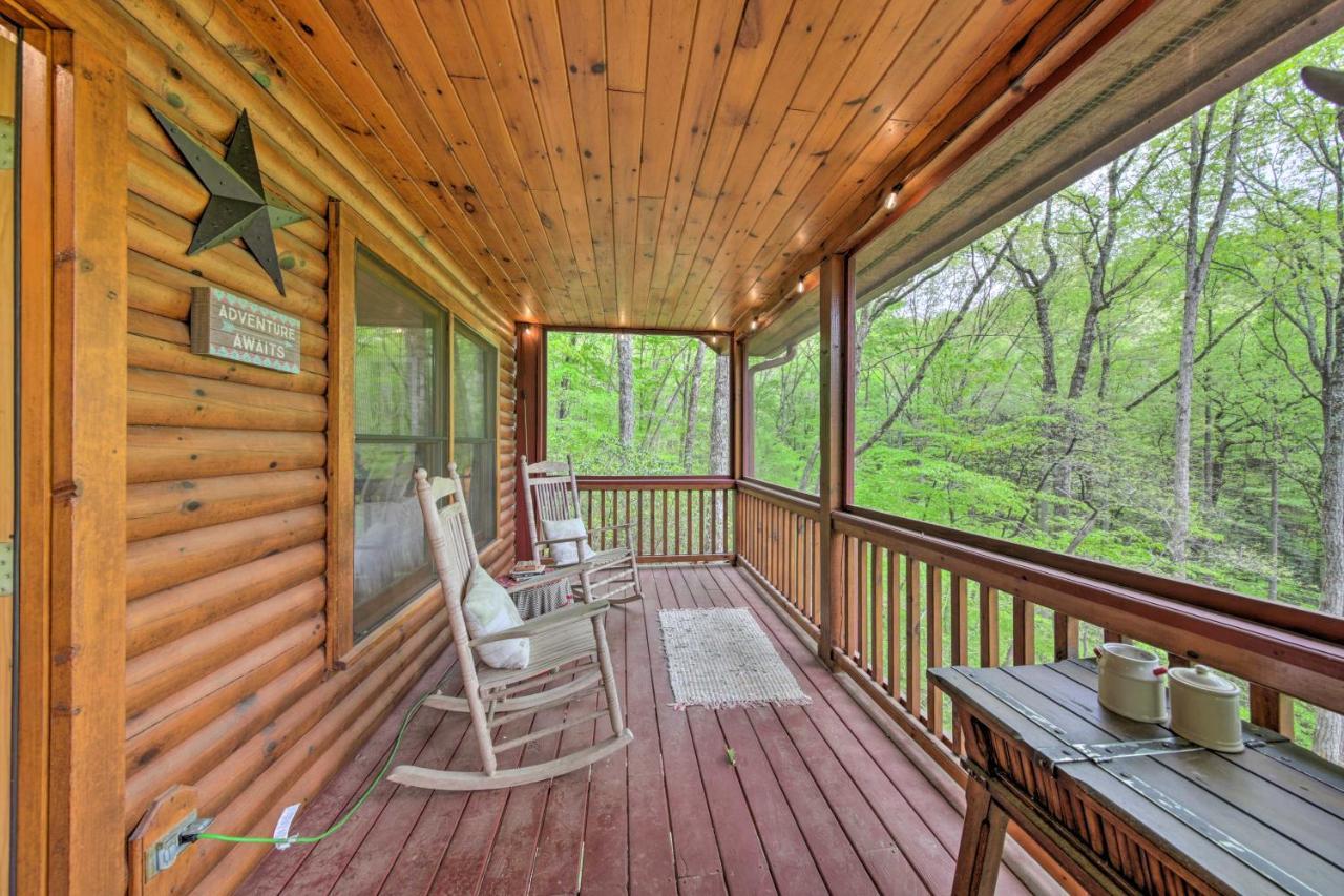 Peaceful Blue Ridge Cabin With Decks And Fire Pit Екстер'єр фото